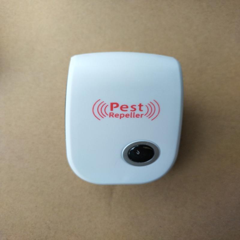 Ultrasonic Pest Repeller: Wall Plug In (NEW)