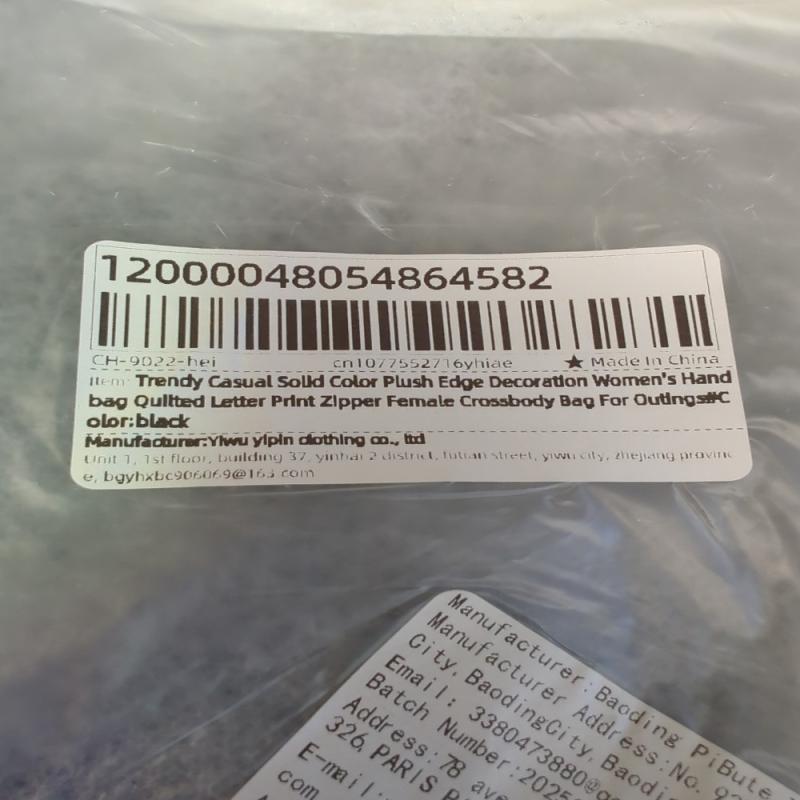 Free shipping Black Quilted Crossbody Bag Women's Solid Color Plush Edge Letter Print